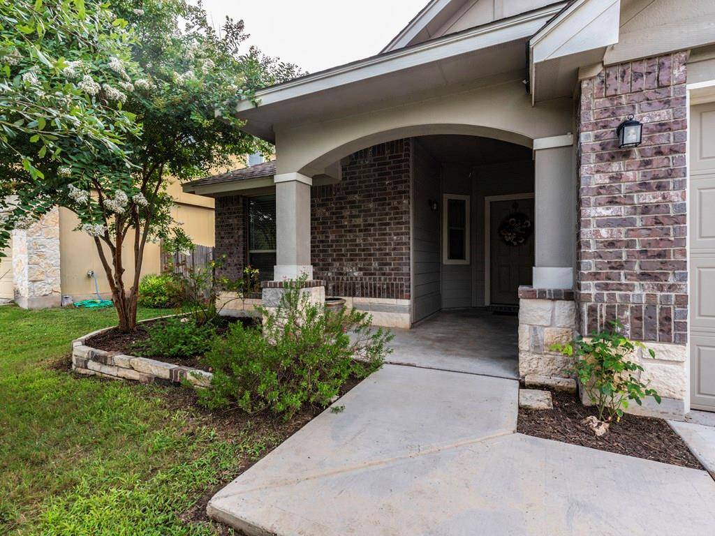 105 Split Rail DR, San Marcos, TX 78666