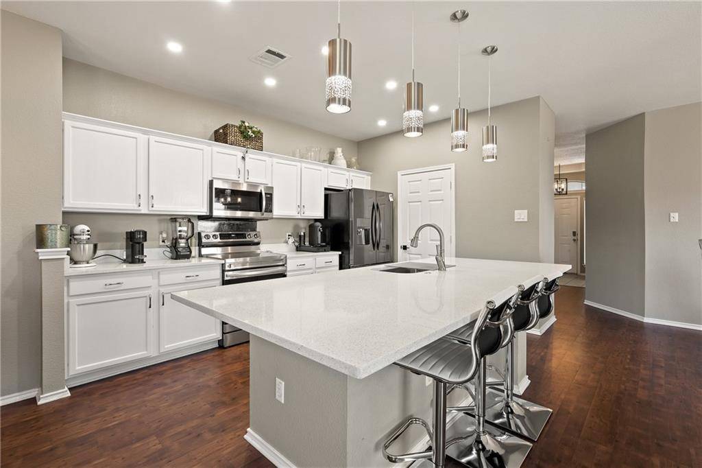 13621 John F Kennedy ST, Manor, TX 78653