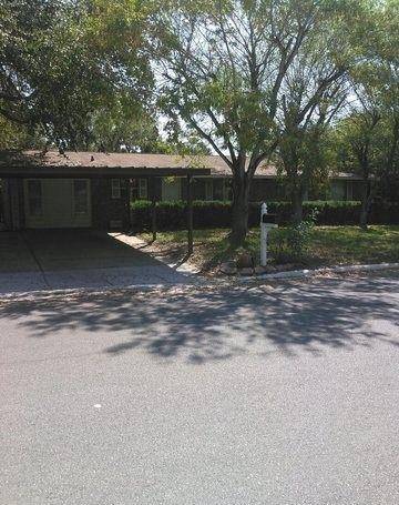 716 High Meadow DR, Pleasanton, TX 78064