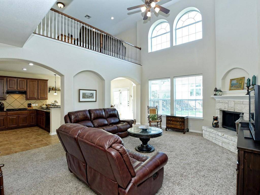 3801 Links LN, Round Rock, TX 78664