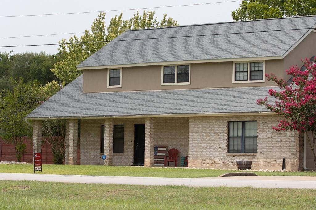803 Canyon Wren DR, Buda, TX 78610