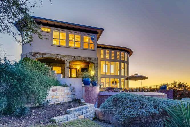 1208 Thurman Bluff DR, Spicewood, TX 78669
