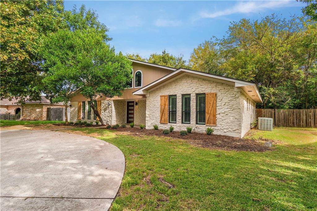 3008 Crystal CIR, Taylor, TX 76574