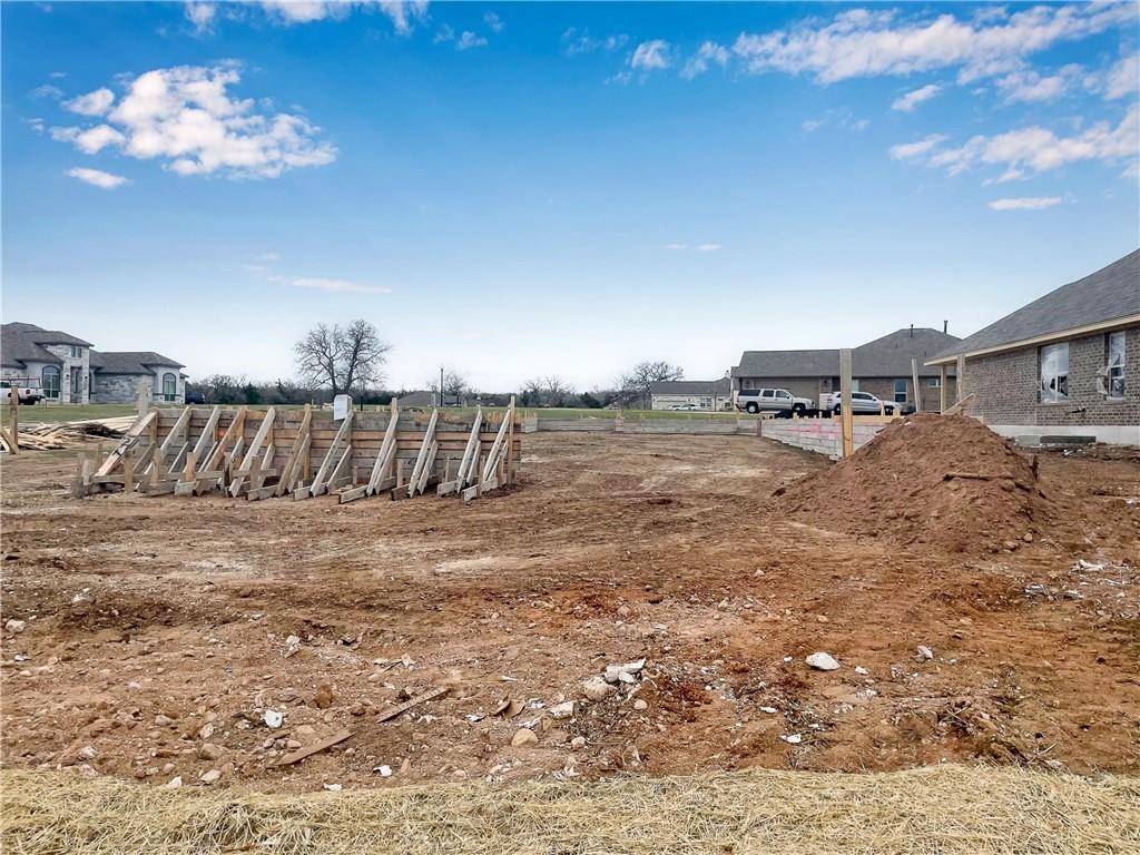 120 Millsaps CT, Bastrop, TX 78602