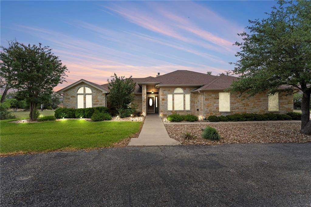 2205 Deer TRL, Lampasas, TX 76550