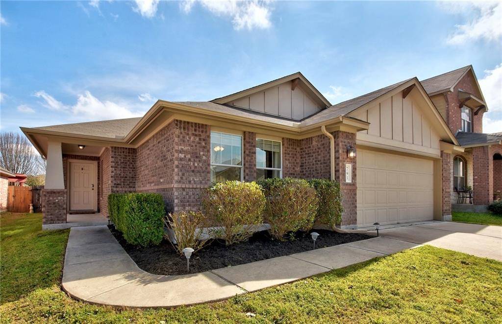 791 Middle Creek DR, Buda, TX 78610