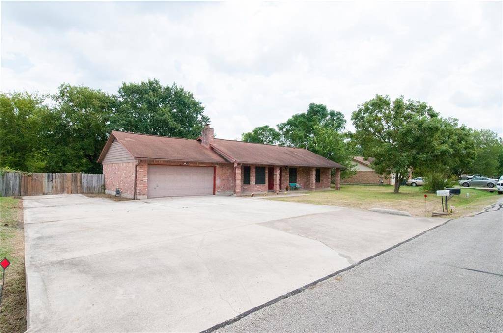 207 Arikara ST, Buda, TX 78610