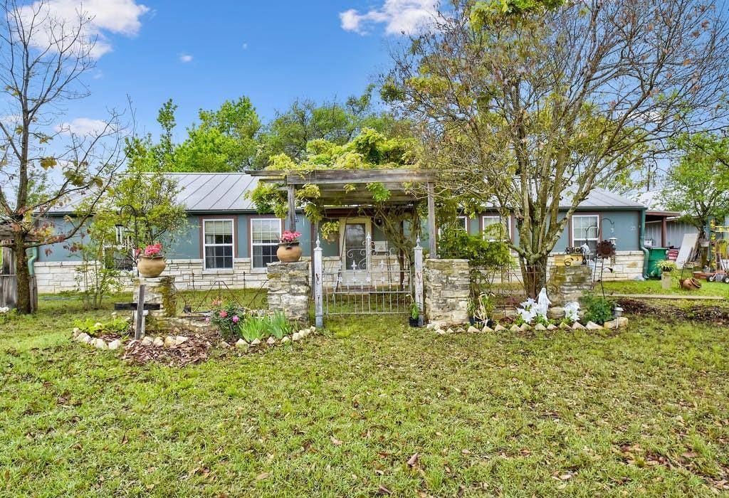 54 Ranch Rd 1623, Stonewall, TX 78671