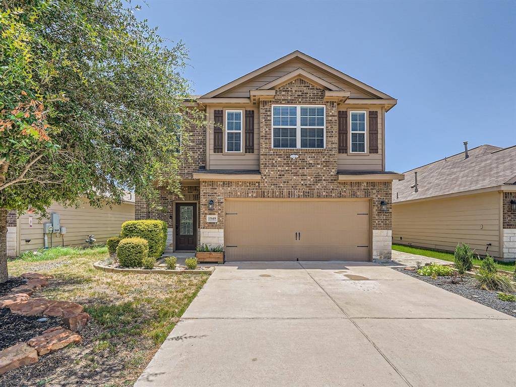 1549 Treeta TRL, Kyle, TX 78640