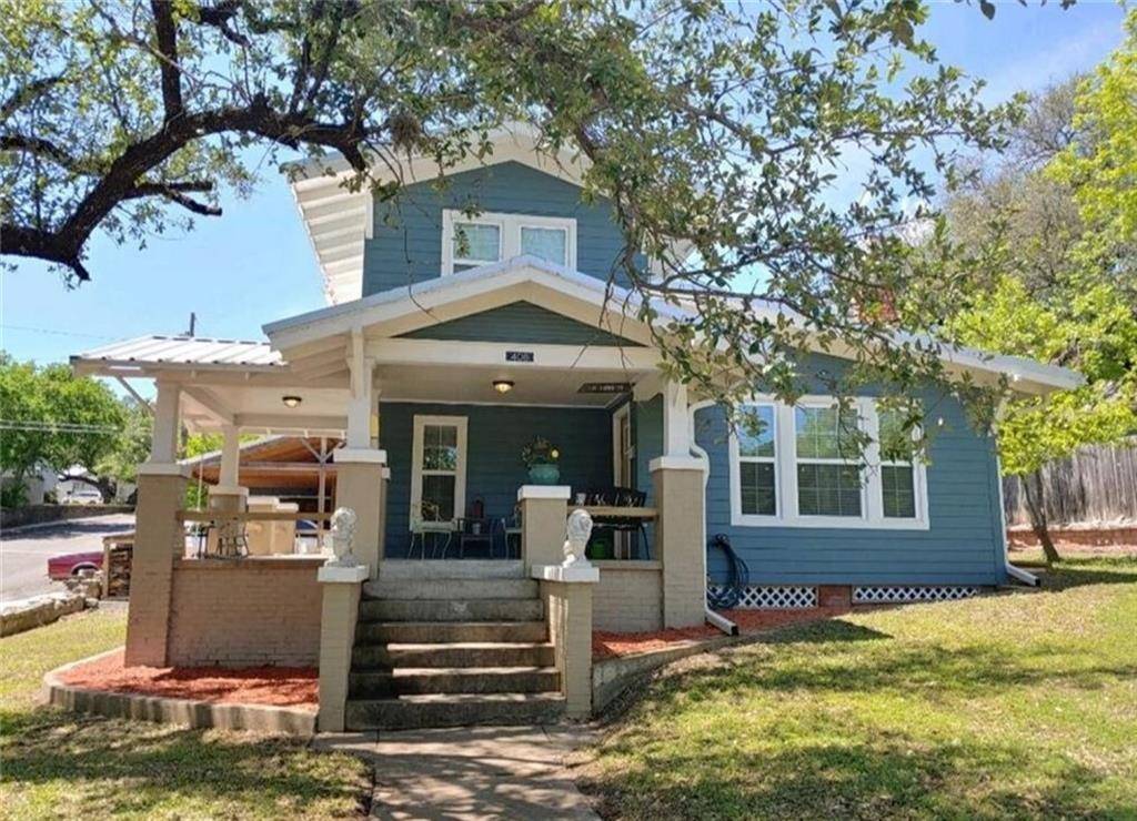 408 S Race ST, Lampasas, TX 76550