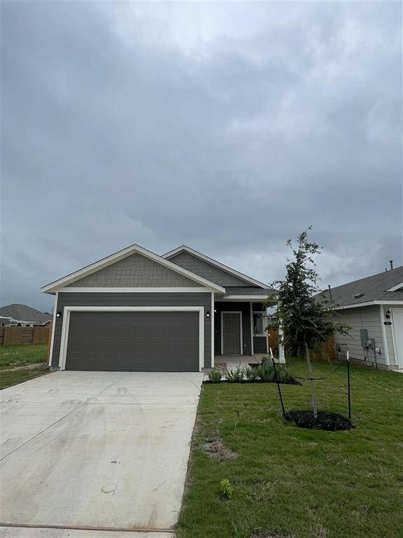 130 Trailstone DR, Bastrop, TX 78602