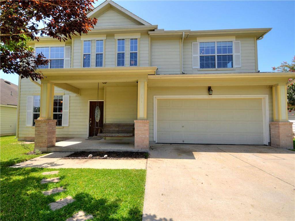 121 Holmstrom ST, Hutto, TX 78634