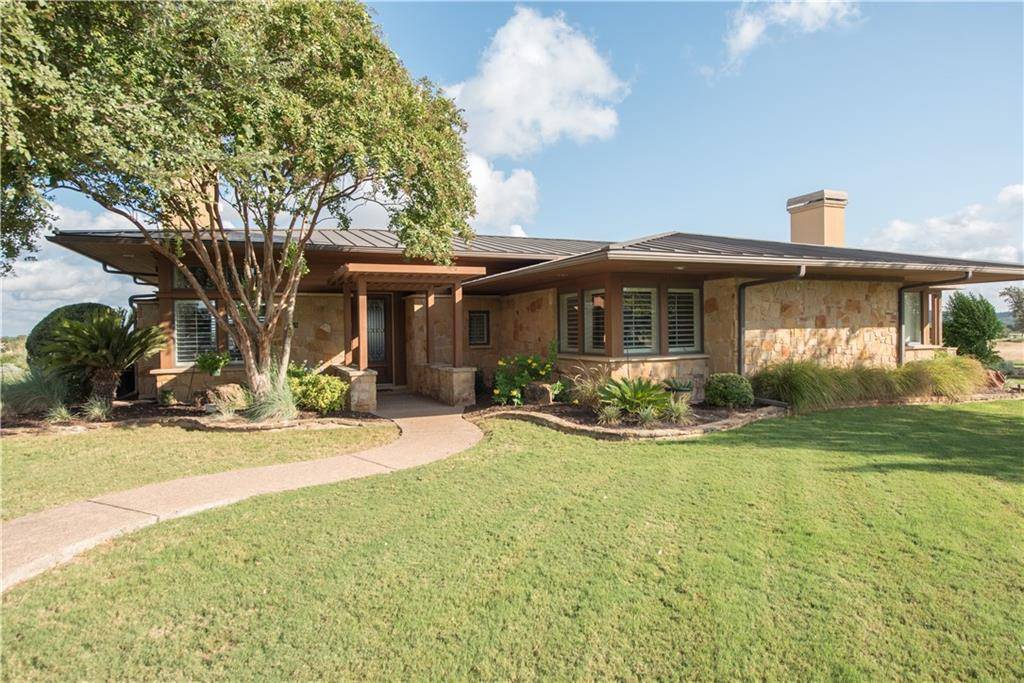 2108 Kahala Sunset DR, Spicewood, TX 78669