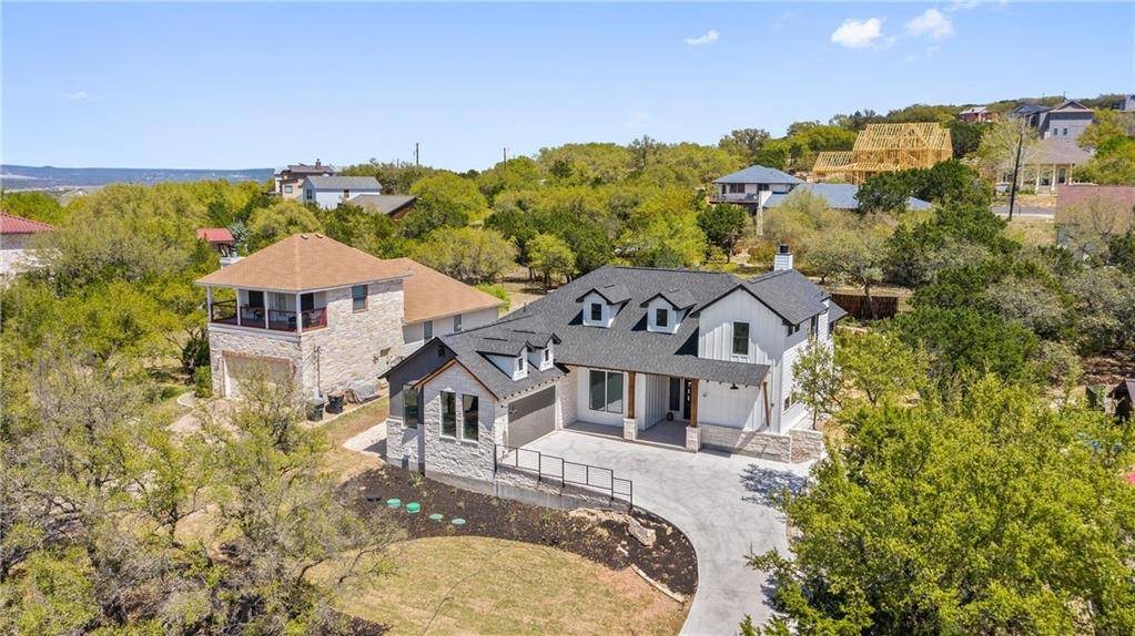 105 Cowal DR N, Spicewood, TX 78669