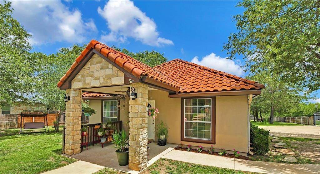 155 Foothill RD, Bastrop, TX 78602