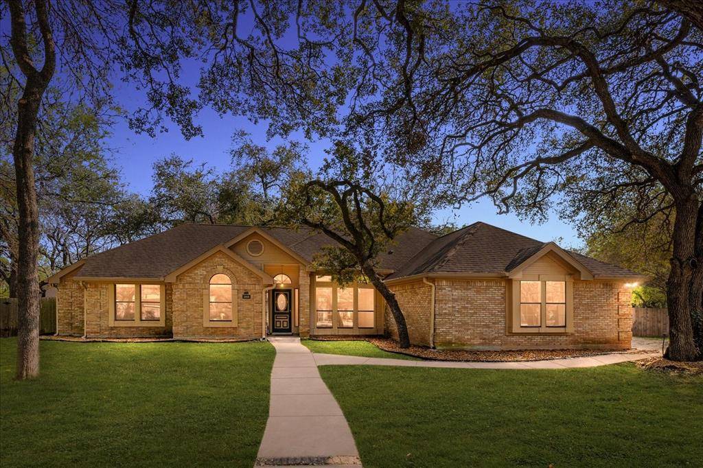 203 Dewberry CV, Buda, TX 78610