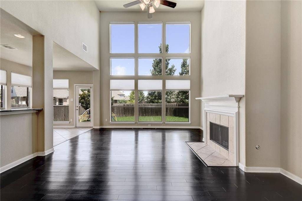 1108 Bethpage DR, Hutto, TX 78634