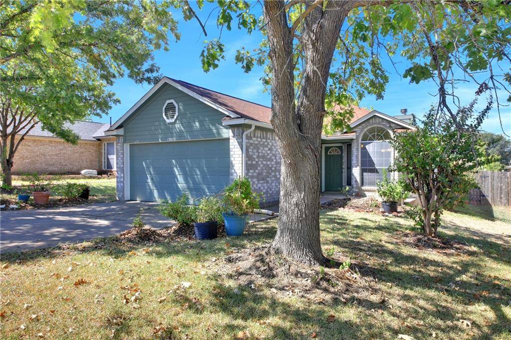 13902 Lampting DR, Pflugerville, TX 78660