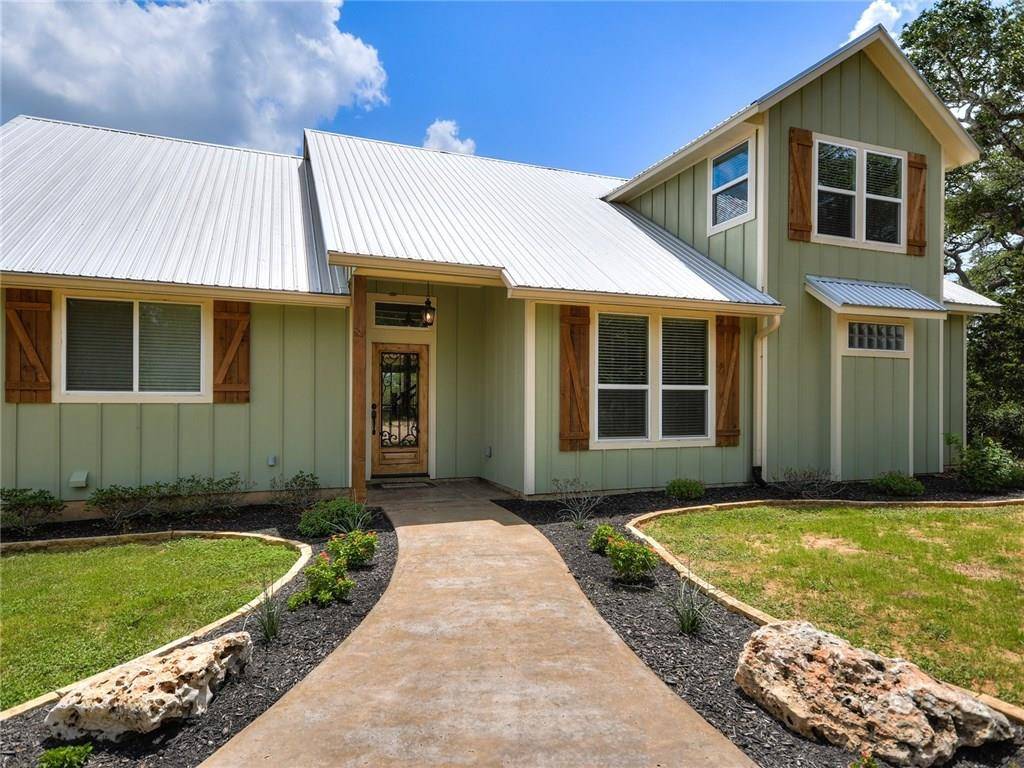 8305 OZARK DR, San Marcos, TX 78666