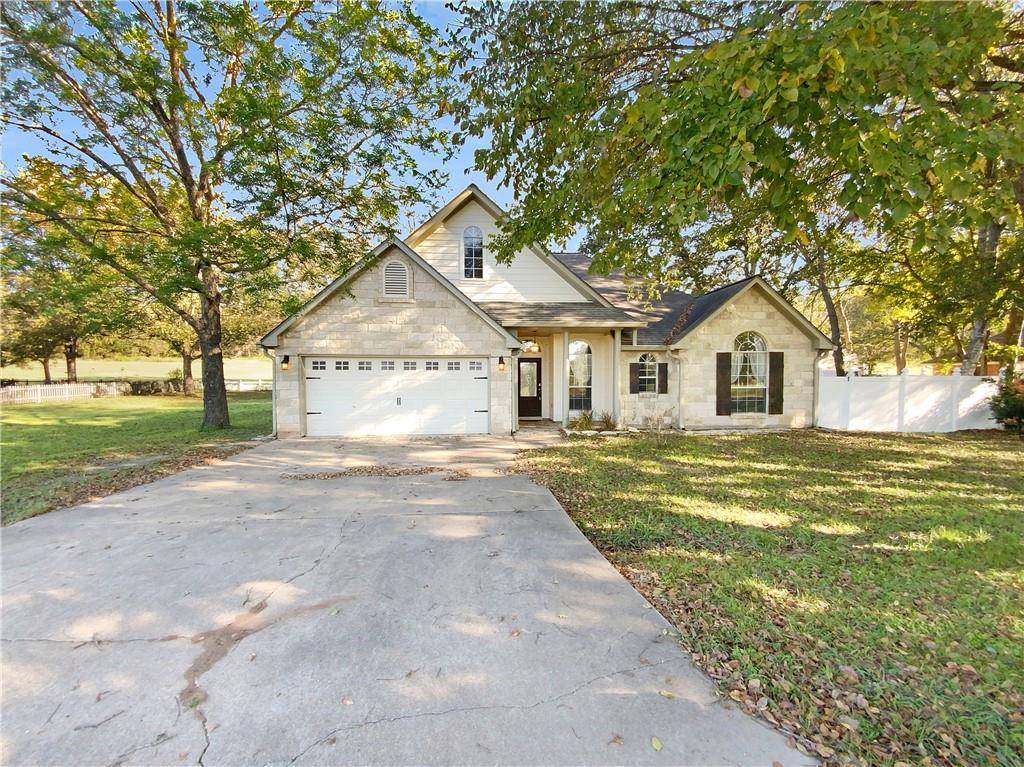 178 Kahana LN, Bastrop, TX 78602