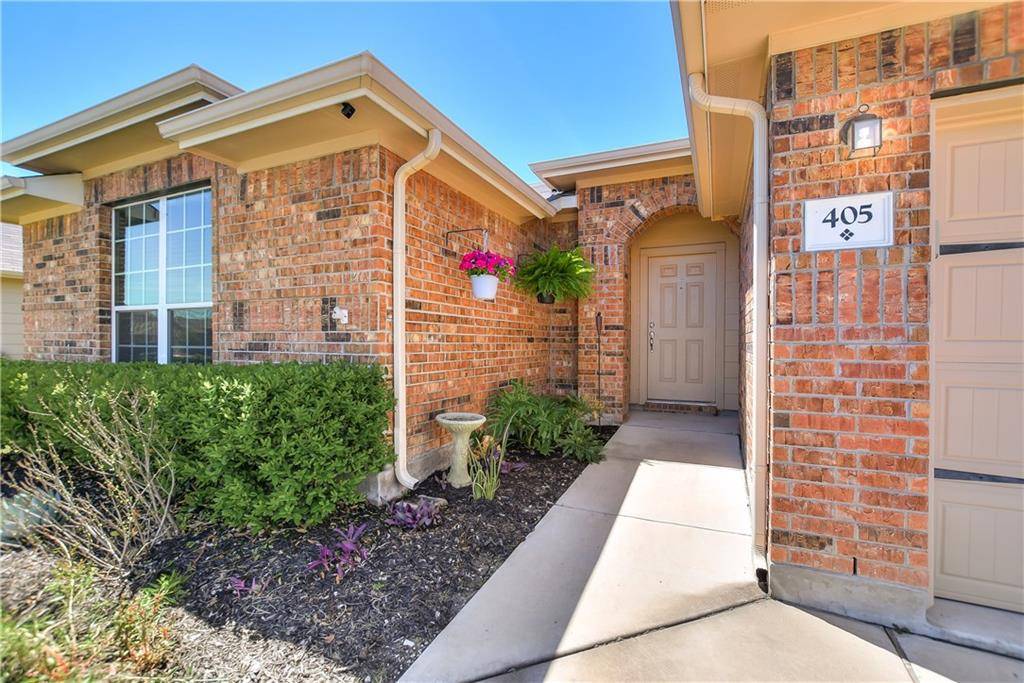 405 Hyltin ST, Hutto, TX 78634