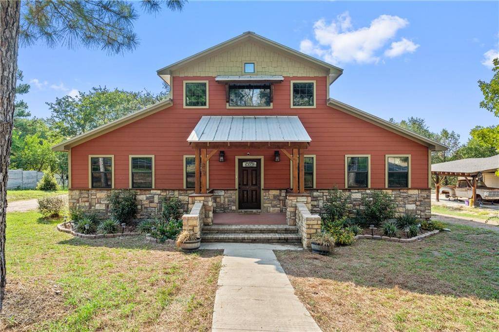 223 Laura LN, Bastrop, TX 78602