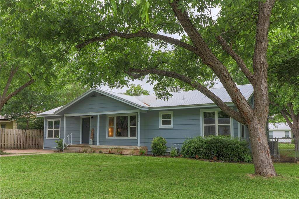 1002 Kent ST, Taylor, TX 76574