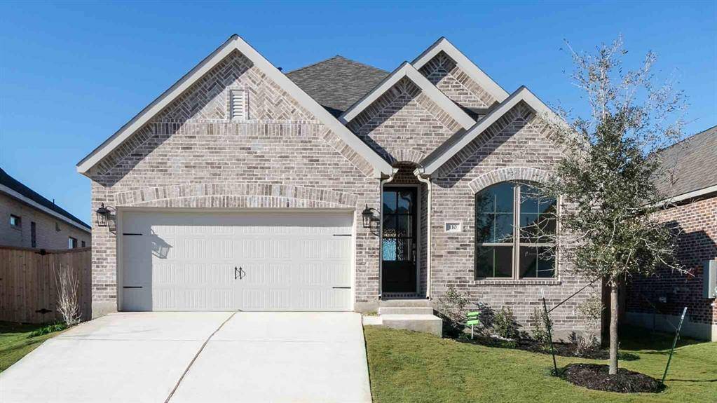 110 Chinaberry BND, Bastrop, TX 78602