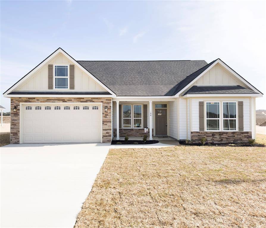 196 Turnberry DR, La Vernia, TX 78121