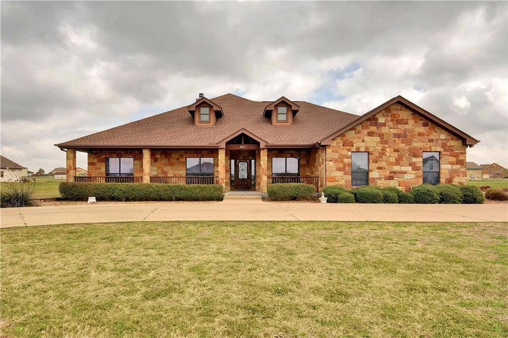 521 Will Smith CIR, Hutto, TX 78634