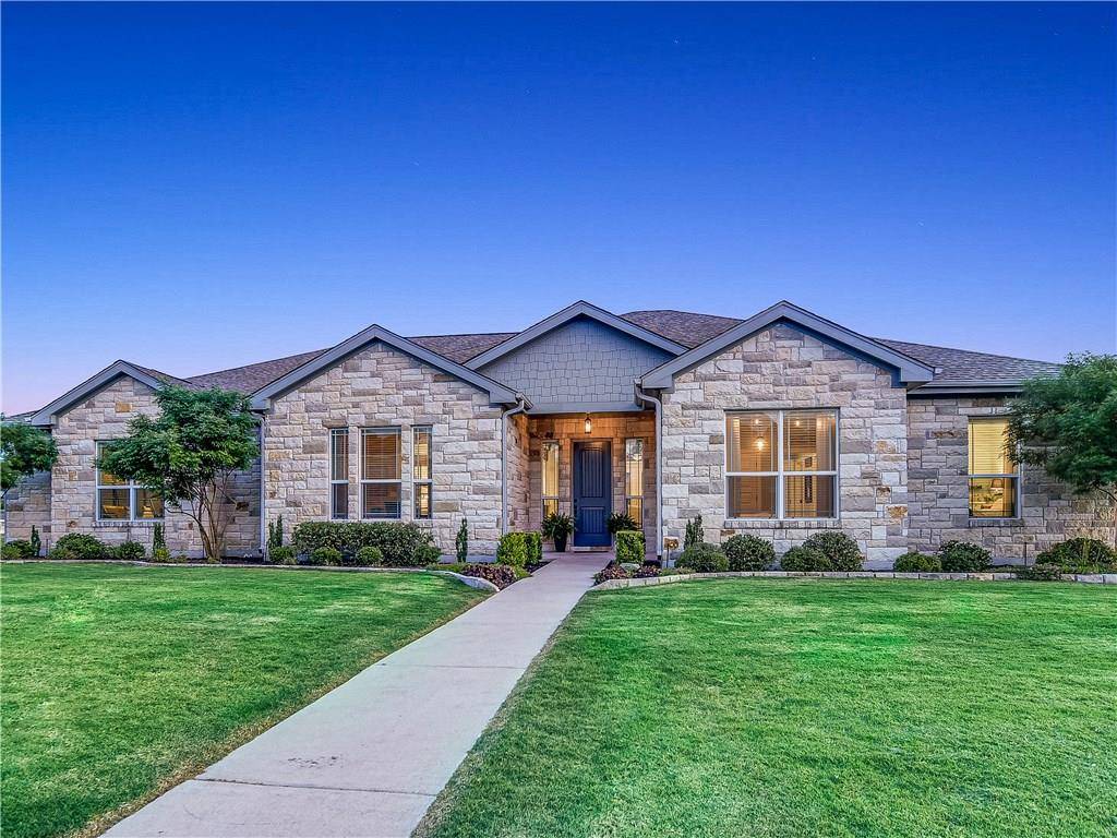 501 Sydney, Thorndale, TX 76577