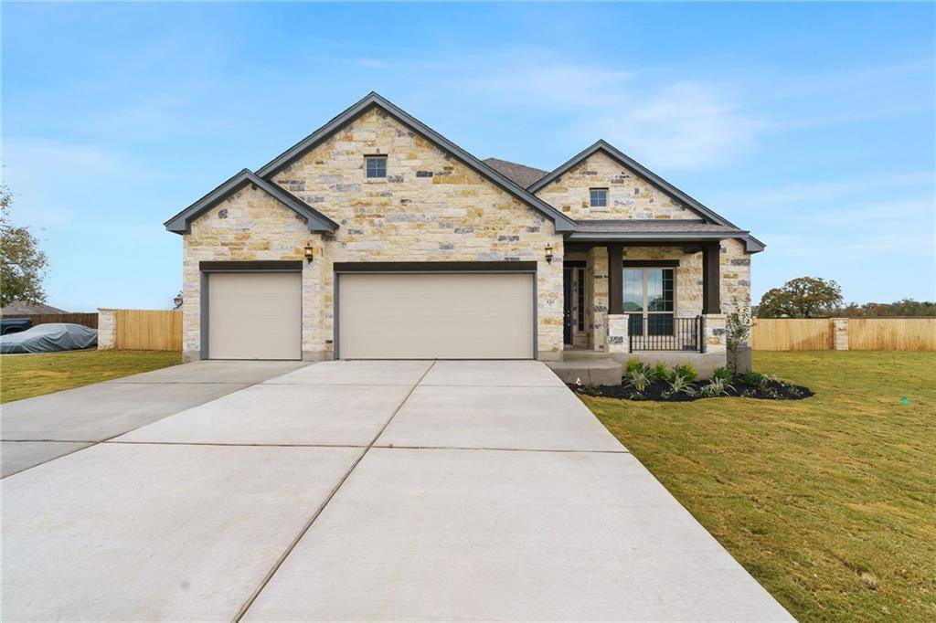 120 Guerrero DR, Bastrop, TX 78602