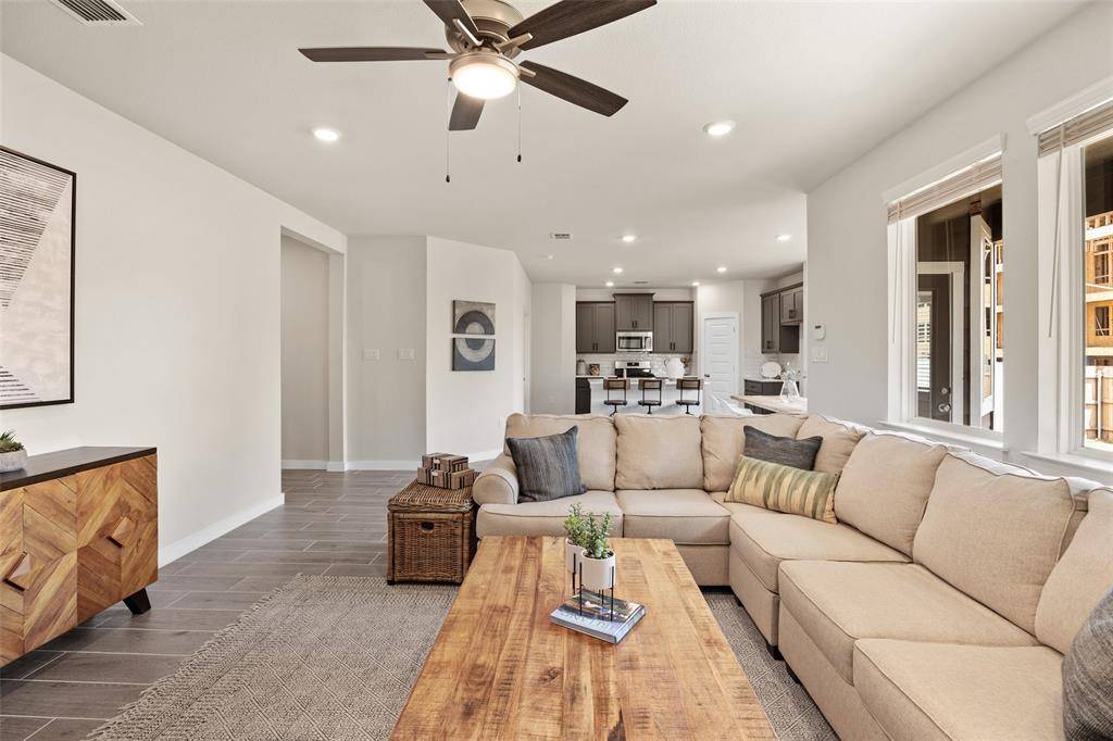 237 Garner DR, Kyle, TX 78640