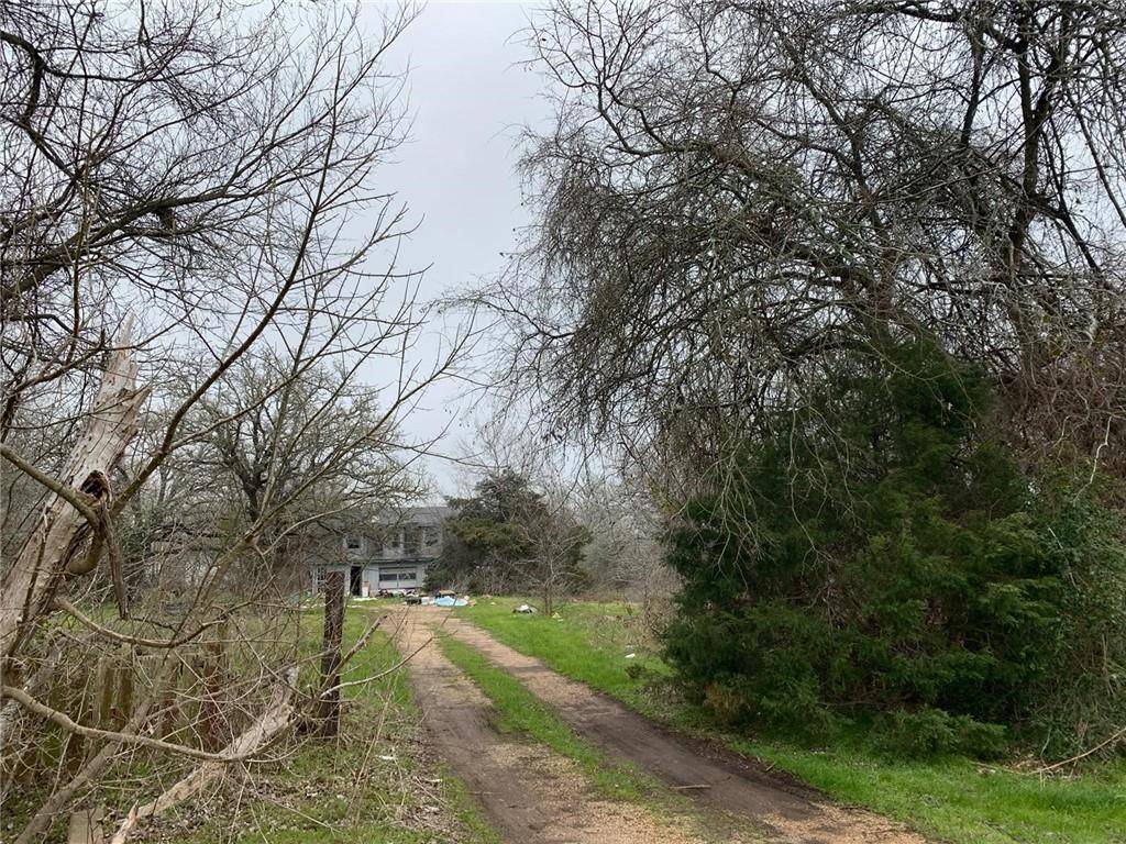 205 Zimmerman Ave, Bastrop, TX 78602