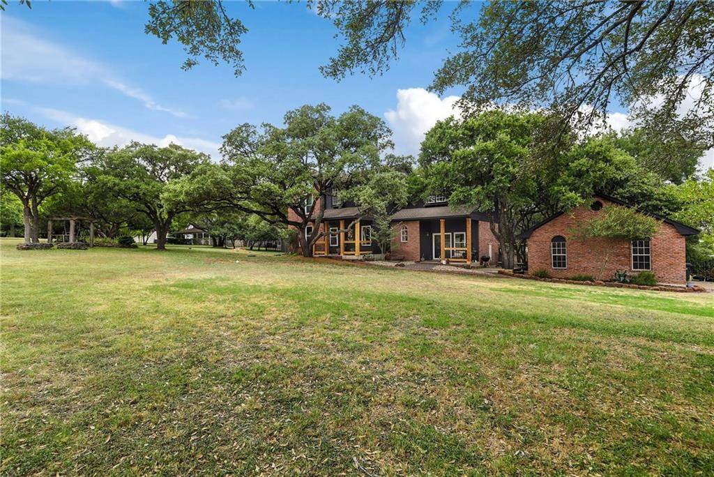 115 N Oak Hollow RD, Georgetown, TX 78628