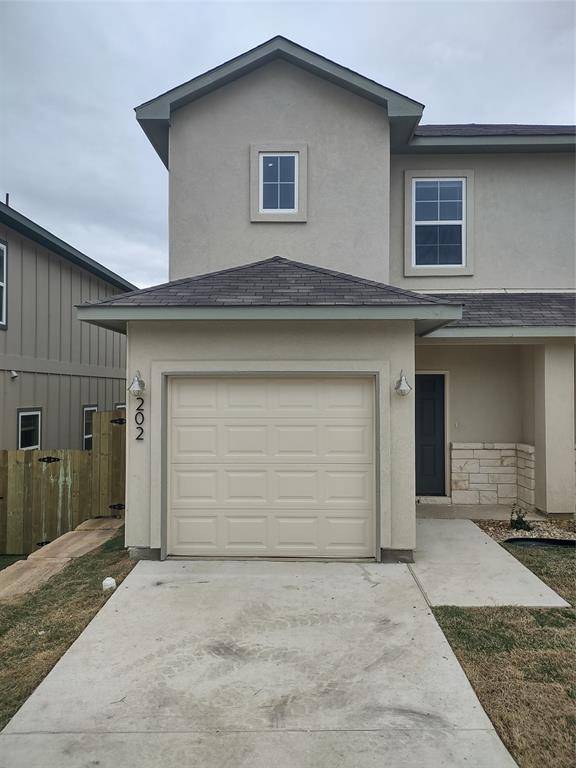 202 Peruna DR, Marble Falls, TX 78654