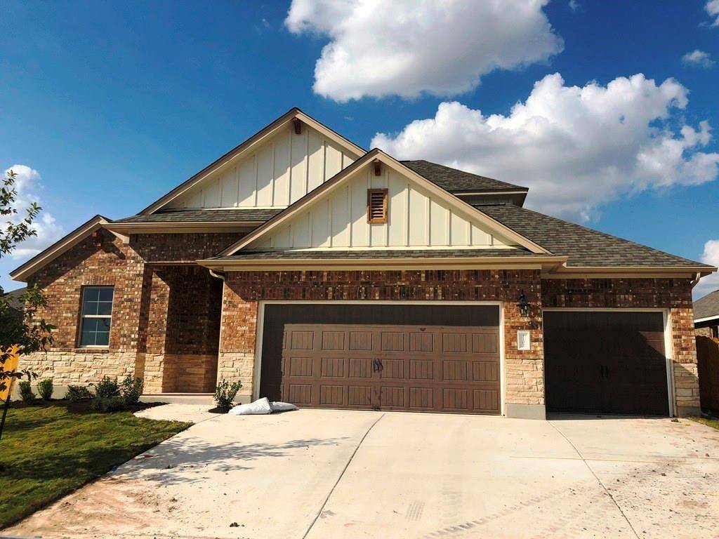 1102 Knowles DR, Hutto, TX 78634