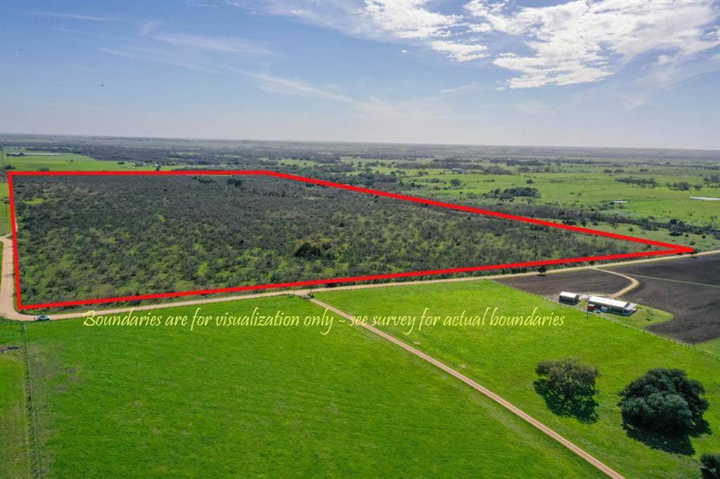 000 County Road 262, Moulton, TX 77975