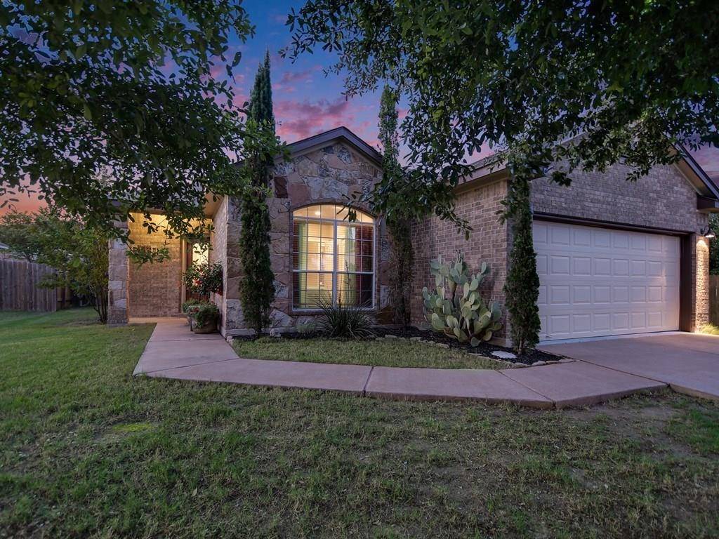 207 Tricia LN, Hutto, TX 78634