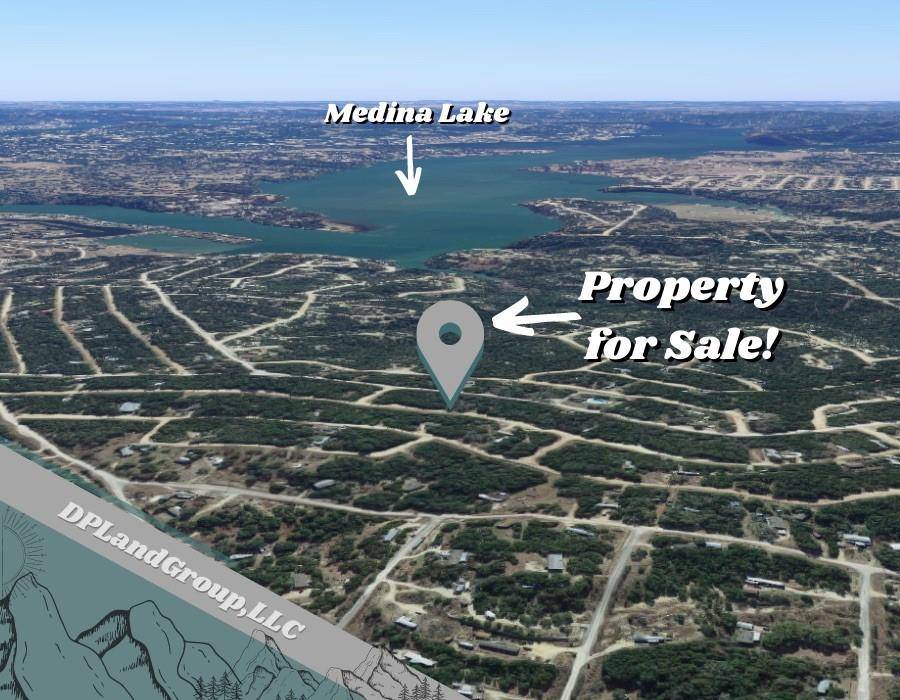 798 Scenic DR, Bandera, TX 78003