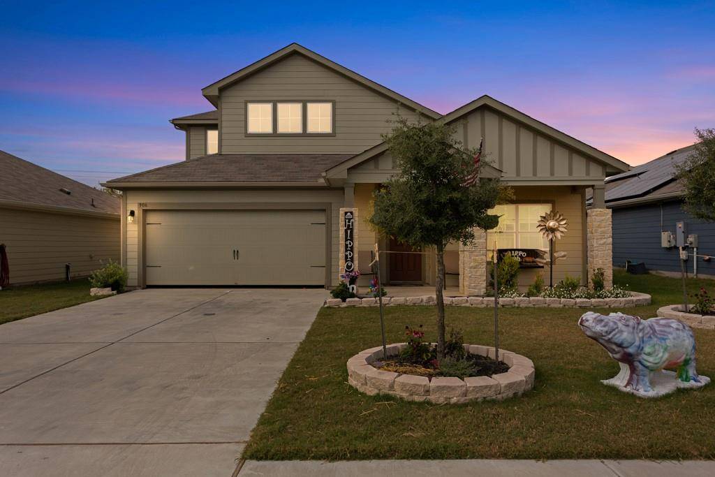 906 Comal RUN, Hutto, TX 78634