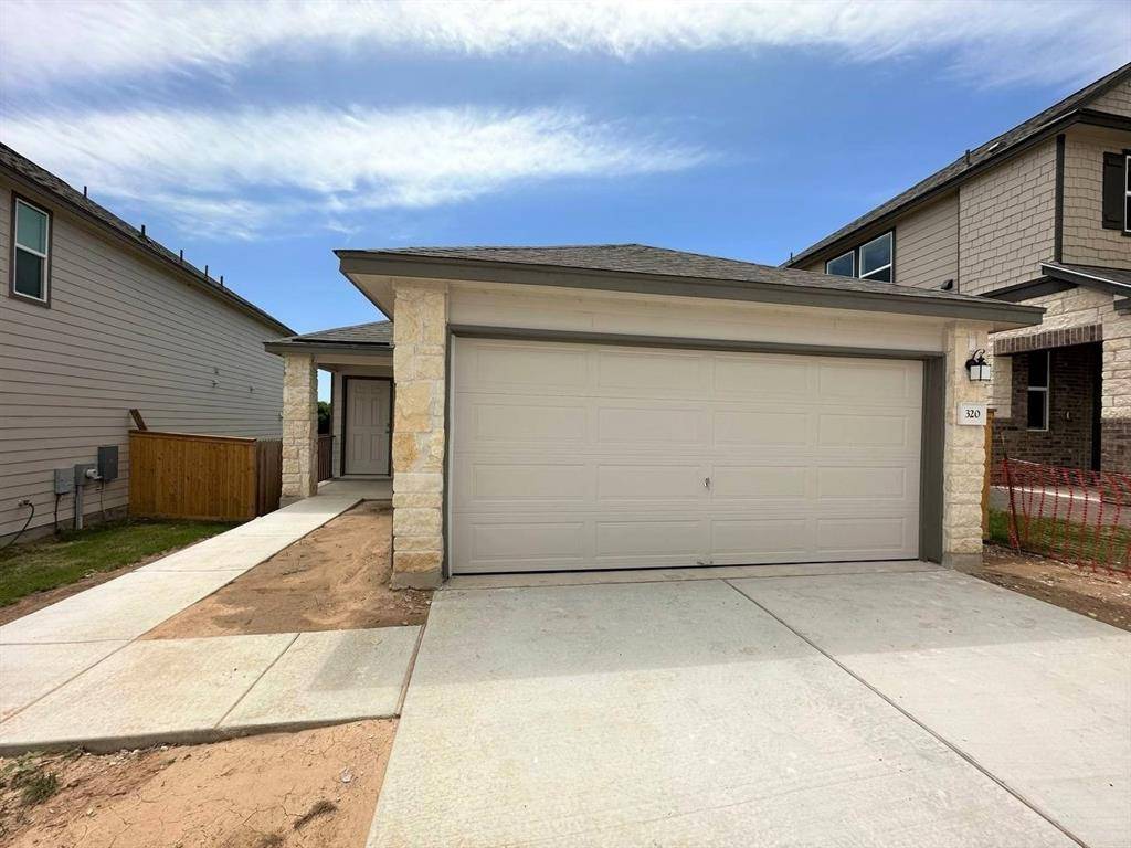 320 Katie Elder DR, Jarrell, TX 76537