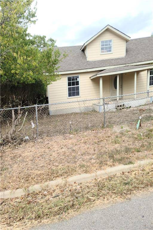 205 E Martin Luther King Jr BLVD, Taylor, TX 76574