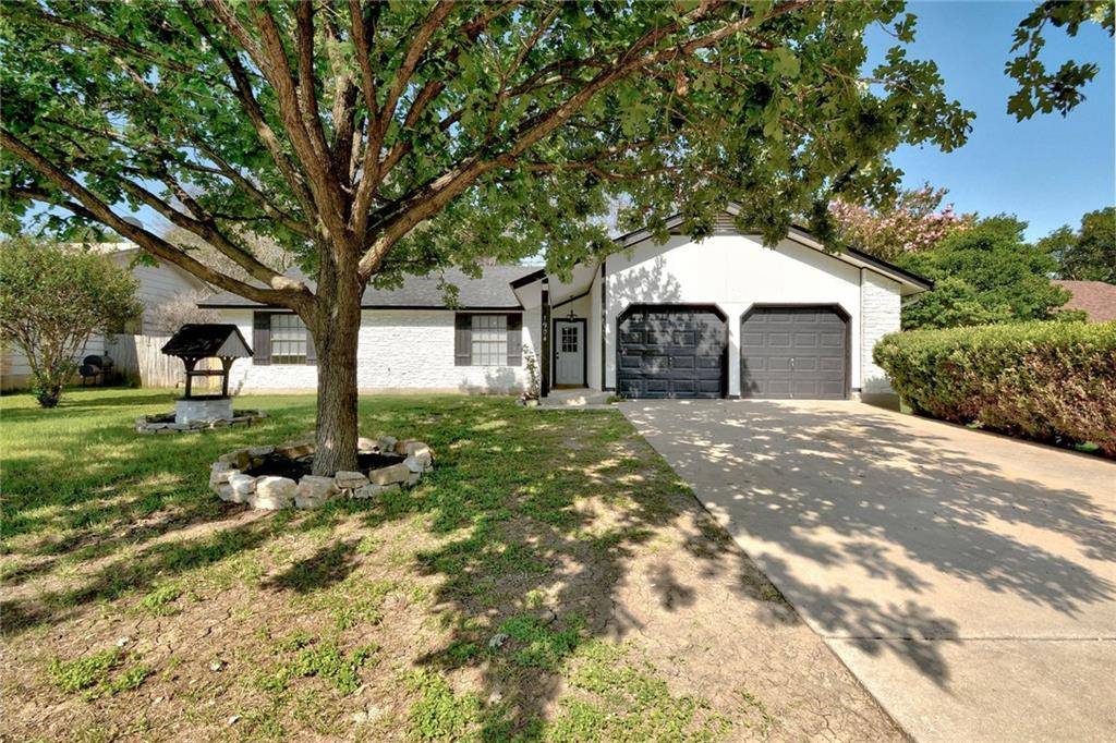 1904 Surrey DR, Round Rock, TX 78664
