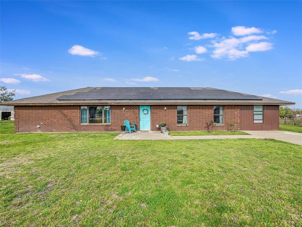 1252 N Highway 36, Cameron, TX 76520