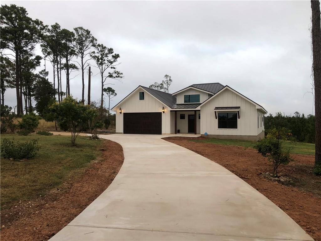 313 Mcallister RD, Bastrop, TX 78602