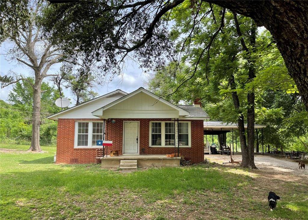 8241 E FM 485 RD, Cameron, TX 76520