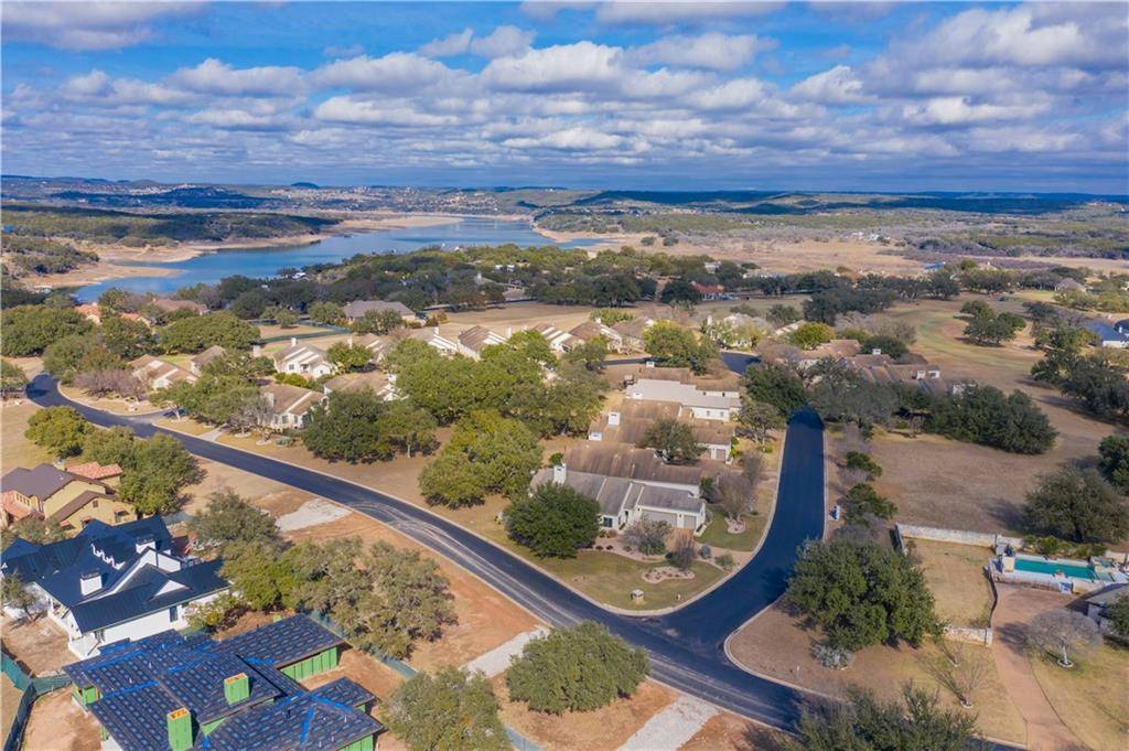 2302 Founders CIR, Spicewood, TX 78669