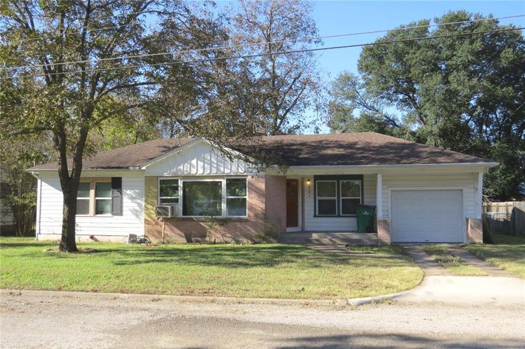 301 N 5th ST, Thorndale, TX 76577
