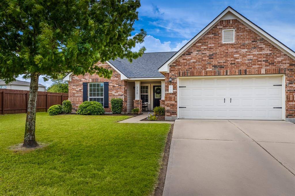 220 Yaupon CV, Kyle, TX 78640
